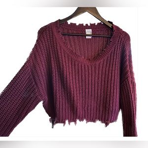 CROP TOP MAROON SWEATER